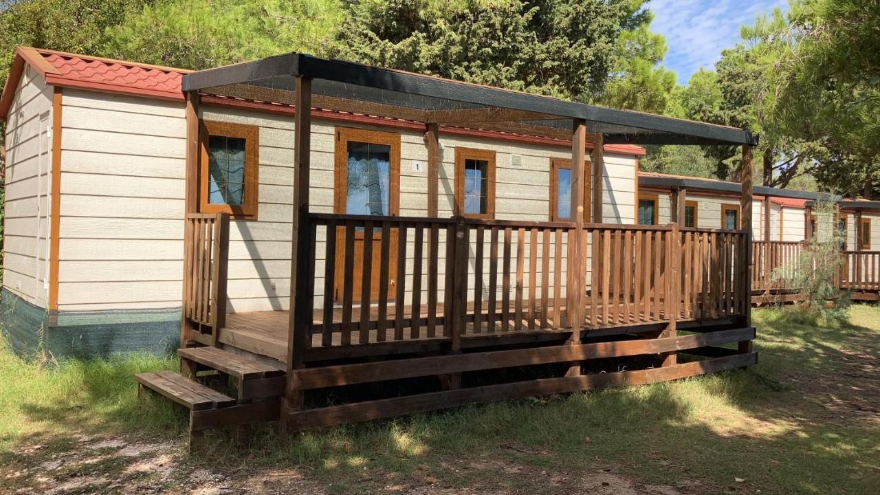 Camping La Scogliera Santa Cesarea Terme Luaran gambar