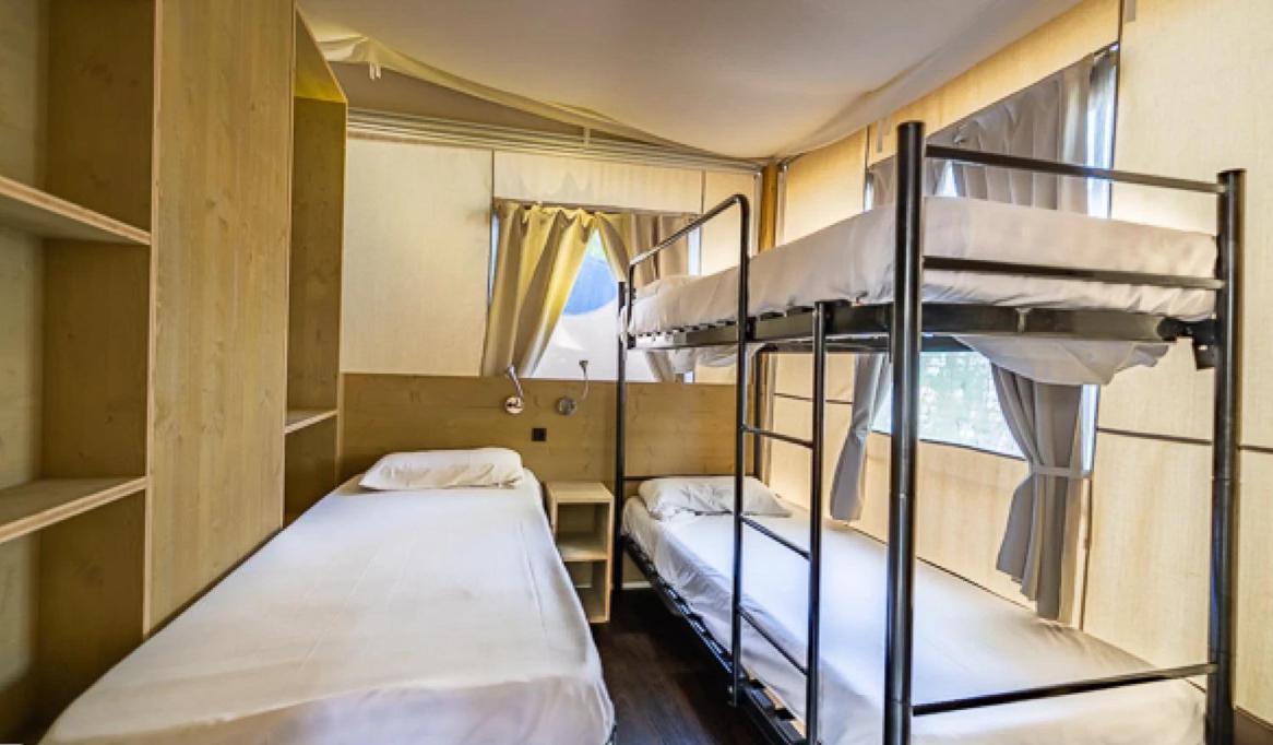 Camping La Scogliera Santa Cesarea Terme Luaran gambar